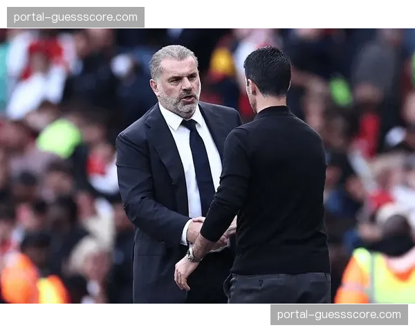 战术解析：热刺新帅波斯特科格鲁体系下的激进防守，区域覆盖不足的隐患