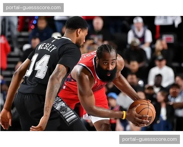 深度复盘：快船失利，伦纳德缺阵导致球队侧翼突破威胁锐减