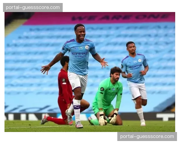 英超天王山之战前瞻：曼城做客安菲尔德，与利物浦的争冠关键六分战