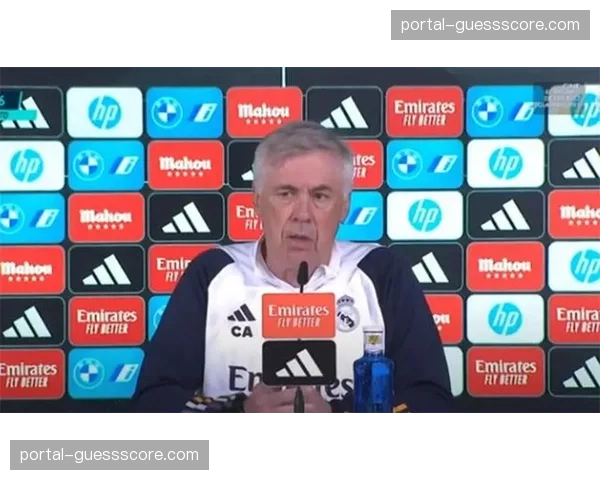 专访皇马主帅安切洛蒂，谈欧冠卫冕与球队年轻化进程