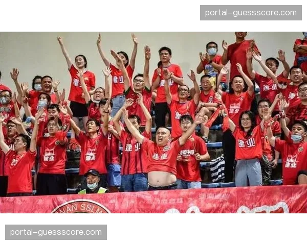 上海队客场100-96险胜山西队，末节胶着扩大连胜纪录